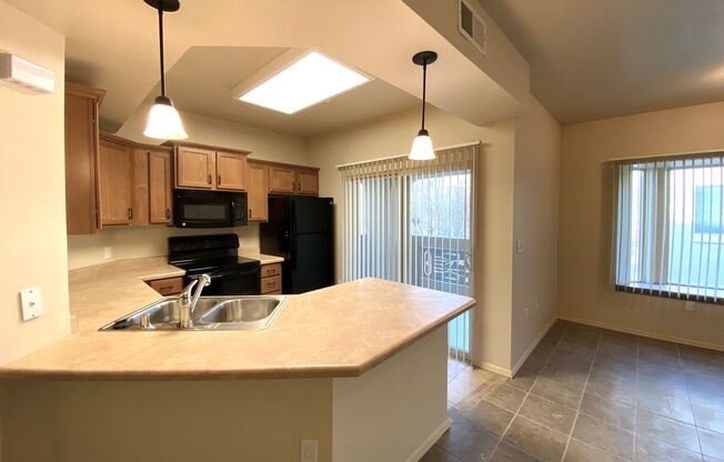 2 beds, 2 baths, 1,246 sqft, $1,730, Unit 1204