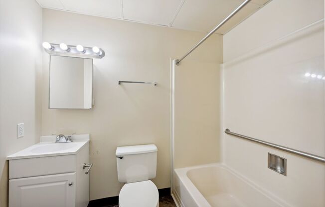 1 bed, 1 bath, 475 sqft, $850