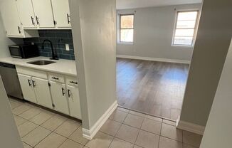 1 bed, 1 bath, 655 sqft, $1,395, Unit 404