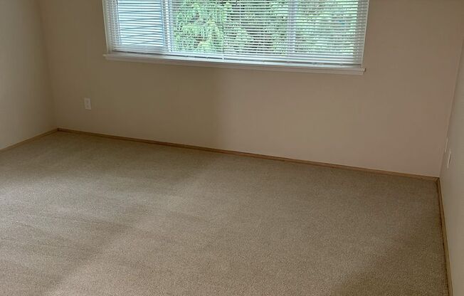 10925 PK Juanita Ridge Apartments