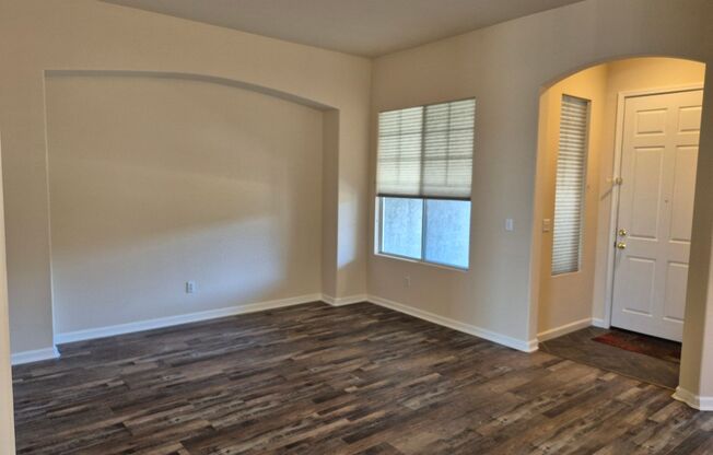 4 beds, 3 baths, $2,795