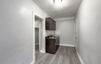 Studio, 1 bath, $1,195, Unit 4606-1C