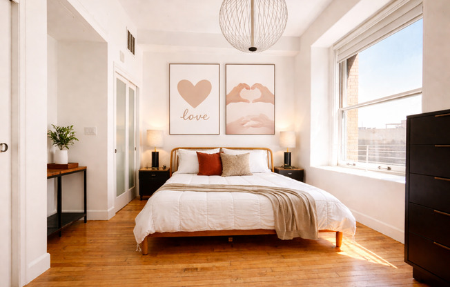 2 beds, 2 baths, 1,307 sqft, $5,300, Unit 818