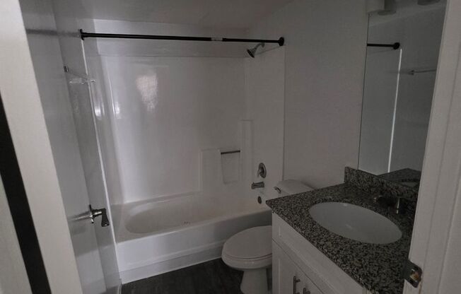 1 bed, 1 bath, 504 sqft, $899