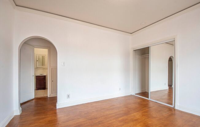 2811 California Street Apartments