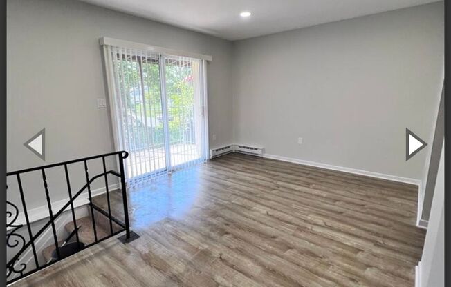 2 beds, 1 bath, $1,825, Unit E05