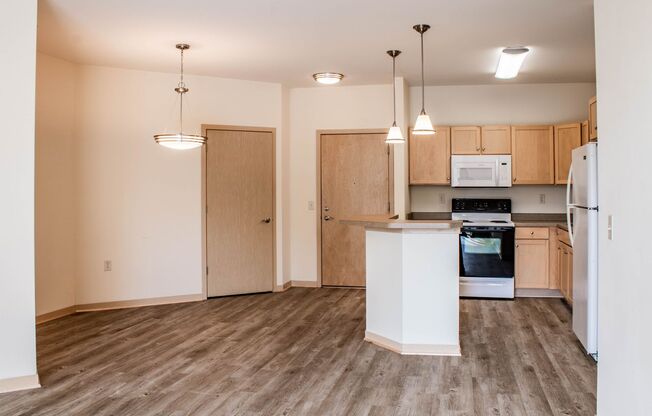 2 beds, 2 baths, 1,011 sqft, $2,275, Unit B-111