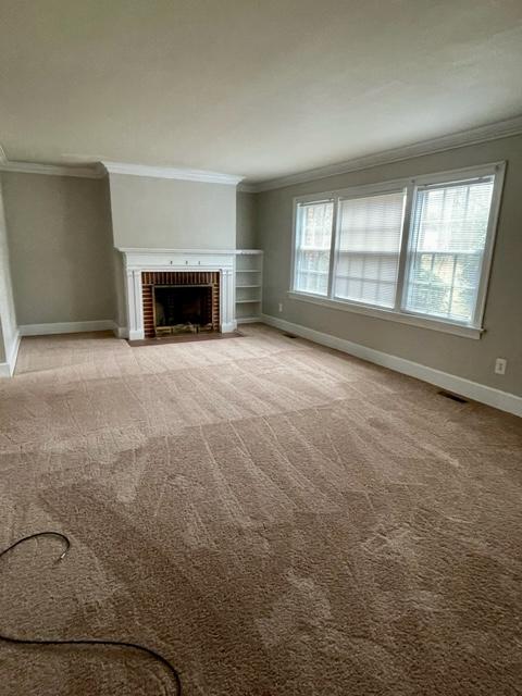 2410 KINGSLEY DR