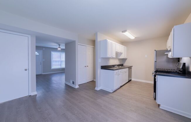 3 beds, 1.5 baths, 1,500 sqft, $1,650, Unit 634FPL