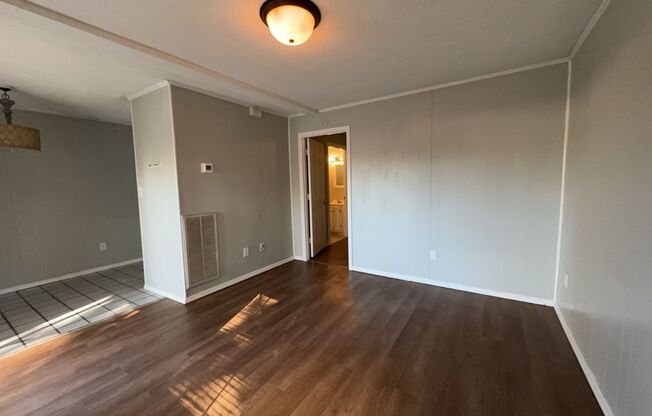 1 bed, 1 bath, $750, Unit Unit A