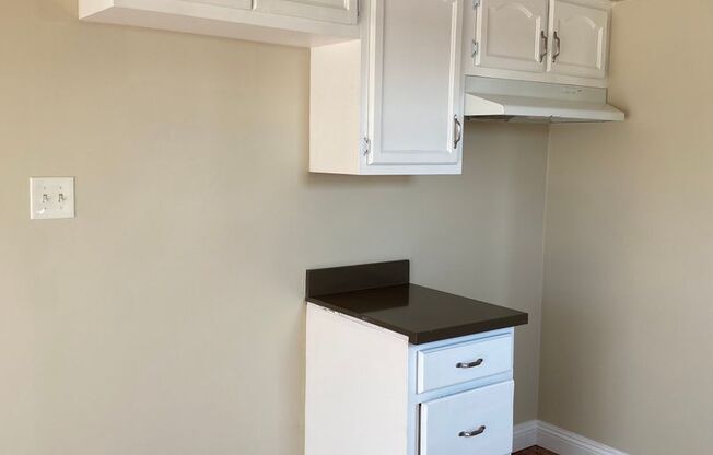 2658 E 58TH STREET A-F