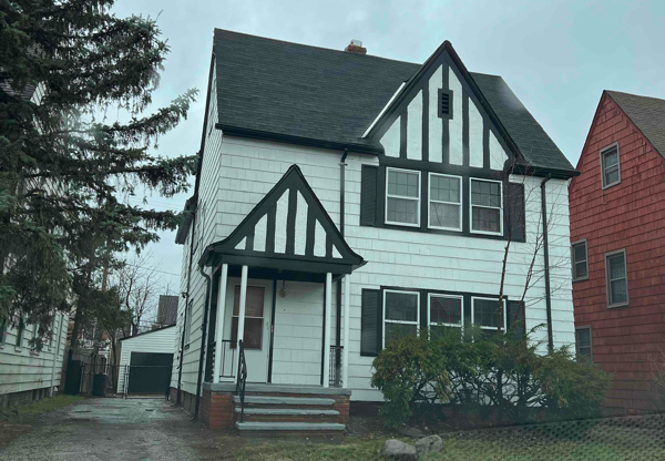 3658 STRATHAVON RD