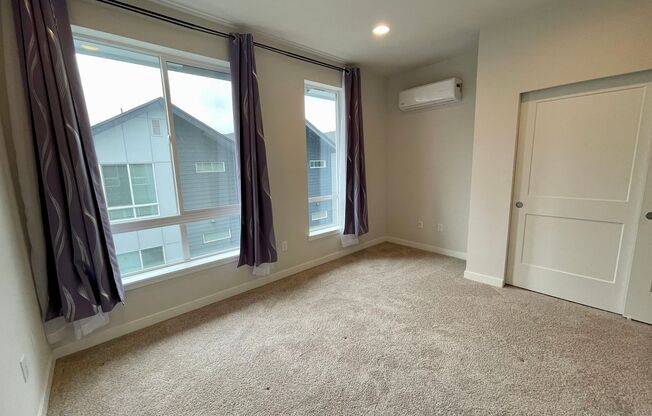 2 beds, 2.5 baths, $2,899