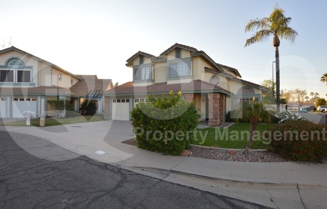 2125 E NANTUCKETT DR