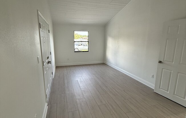 6521 ALTA MONTE DR