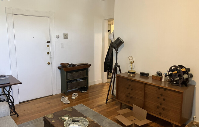 545 SOMERVILLE AVE