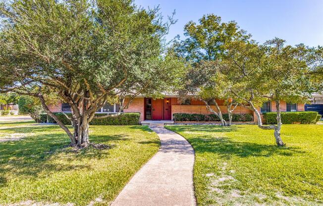 10338 Sherbrook Lane