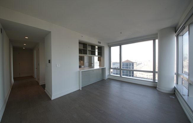 1 bed, 1 bath, $6,475, Unit 47O