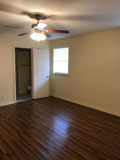 3 beds, 2 baths, $2,100