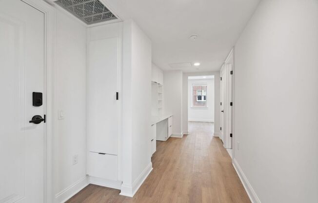 1 bed, 1 bath, 764 sqft, $2,930, Unit 201