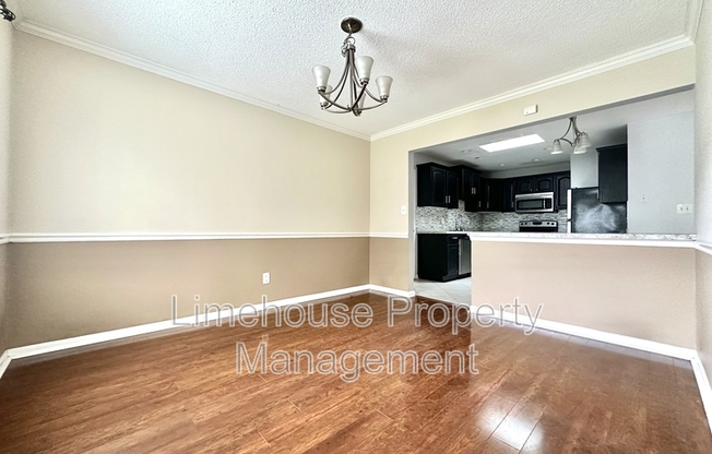 2224 ENGLISH AVE