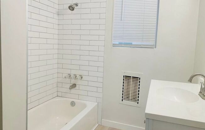 1 bed, 1 bath, $1,995, Unit 03