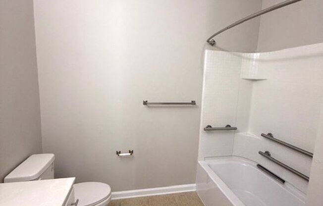 1 bed, 1 bath, 929 sqft, $1,242, Unit 105