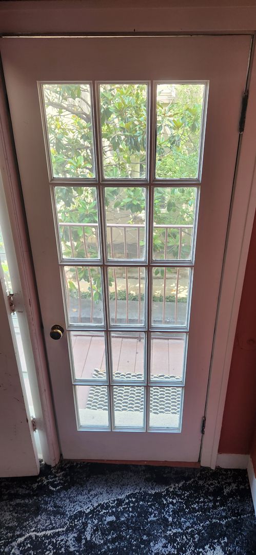 Studio, 1 bath, 150 sqft, $795, Unit 4