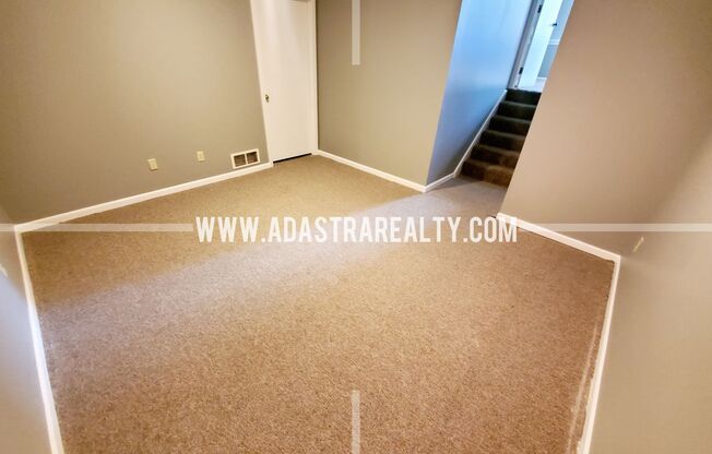 Gorgeous 4 Bedroom/3 Bath Home in Shawnee-Available in MAY!!