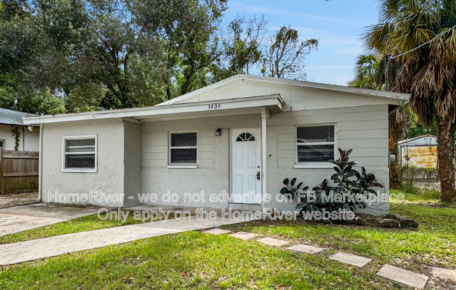 3409 E 32 AVE