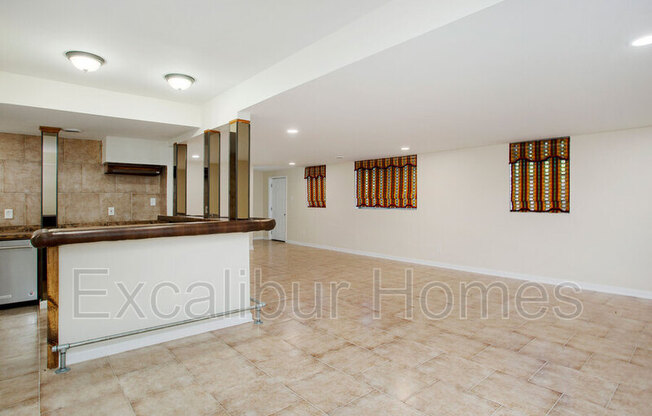 2837 HERMOSA DR