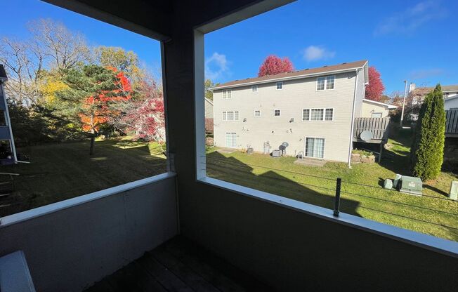 3 beds, 1 bath, 1,040 sqft, $1,695, Unit 3156-208