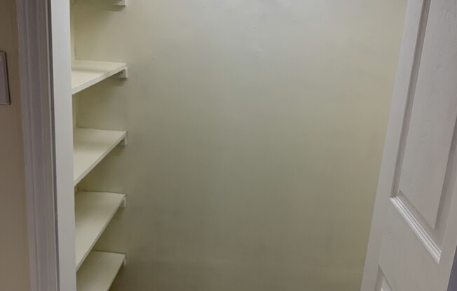 1363 Commonwealth Ave