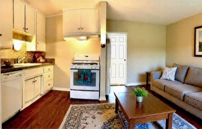 1 bed, 1 bath, 500 sqft, $2,295, Unit 009