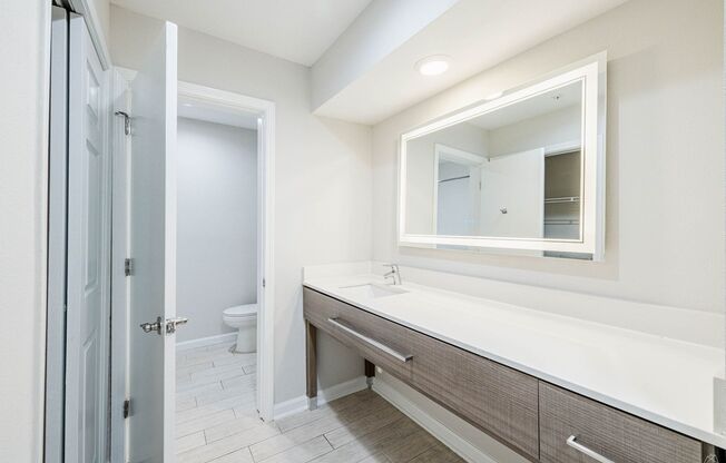 2 beds, 2 baths, 933 sqft, $1,685, Unit C-133