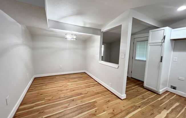 3 beds, 1 bath, $1,550