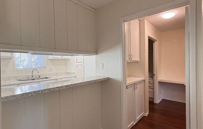 1 bed, 1 bath, 780 sqft, $2,375, Unit 101