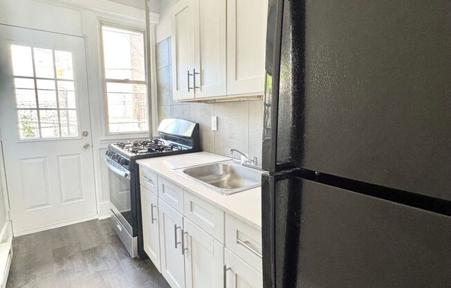 1 bed, 1 bath, 500 sqft, $925, Unit K-31