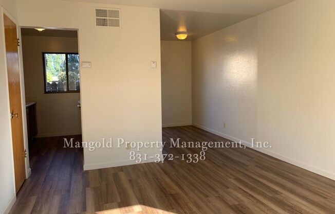 1 bed, 1 bath, 570 sqft, $2,000, Unit 958E