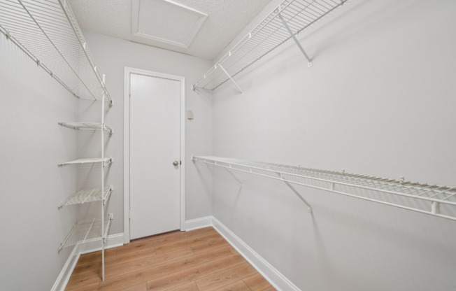 1 bed, 1 bath, 832 sqft, $849, Unit Apt 29