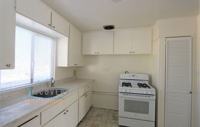 2 beds, 1 bath, 750 sqft, $2,100, Unit #5