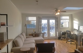 66 7 AVE