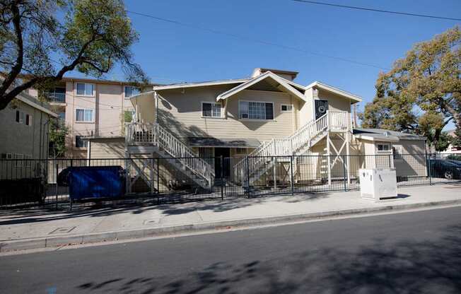 2601-11 S Orchard Street  Los Angeles, CA 90007