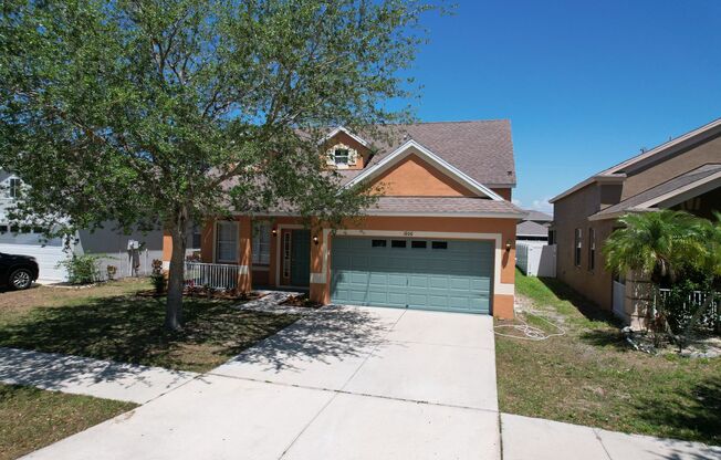 4 Bedroom - 2.5 Bath - Two Story - Large Patio