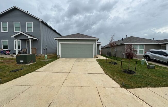 LOVELY 3 BEDROOM 2 BATH HOME WITH EASY ACCESS TO DOWNTOWN & BROOKS CITY BASE FEATURING OUTDOOR ACTIVITIES, RESTAURANTS, & SHOPPING*THIS HOME IS LIKE NEW & FEATURES TONS OF UPGRADES!