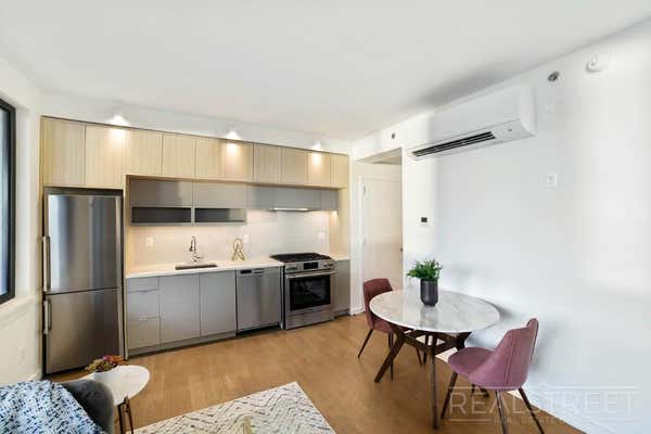 349 Kent Ave