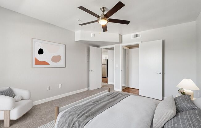 1 bed, 1 bath, 738 sqft, $1,175, Unit 319