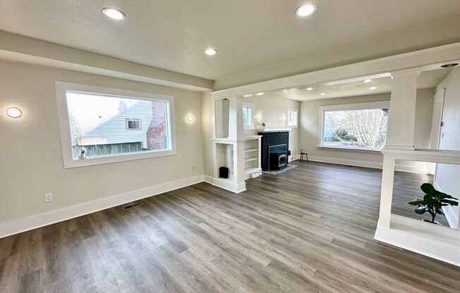 Fully remodeled 4-bedroom, 2-bathroom luminous home in Tacoma