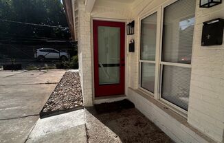 8 beds, 3 baths, $10,400, Unit House