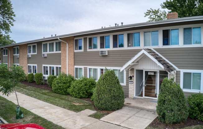 The Maples Apartment Building at The Maples, Racine, 53404